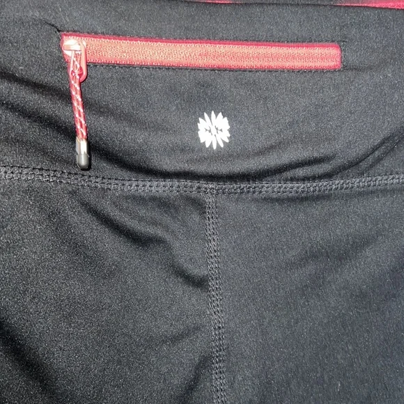 Nice Black and Pink Tangerine Athletic Capri Pants - Picture 5 of 7